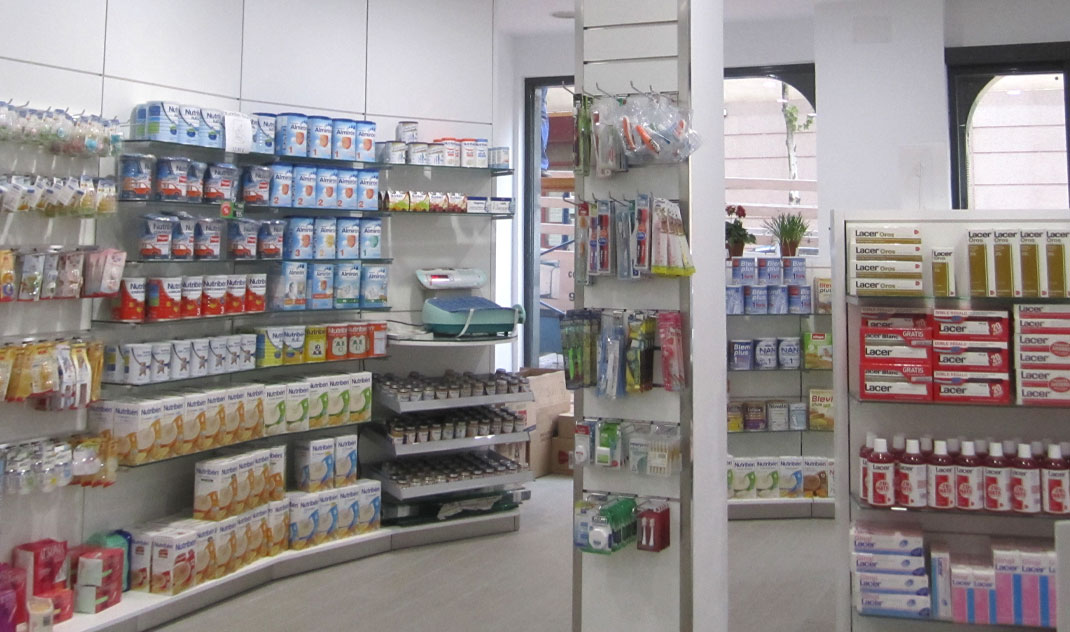 Interior de farmacia dalia